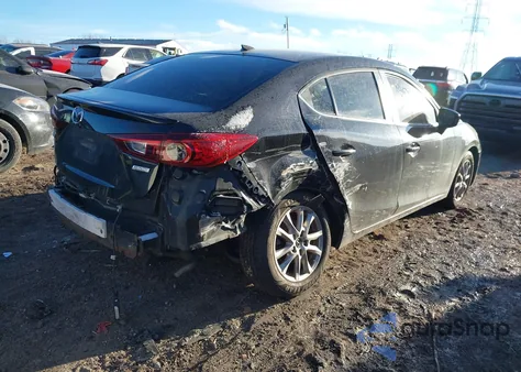 2014 Mazda Mazda3 I Grand Touring z USA, uszkodzony, nr VIN JM1BM1W73E1142366